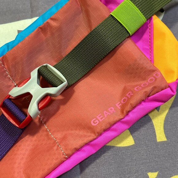 Yellow crossbody bag from Cotopaxi. - Picture 5 of 5